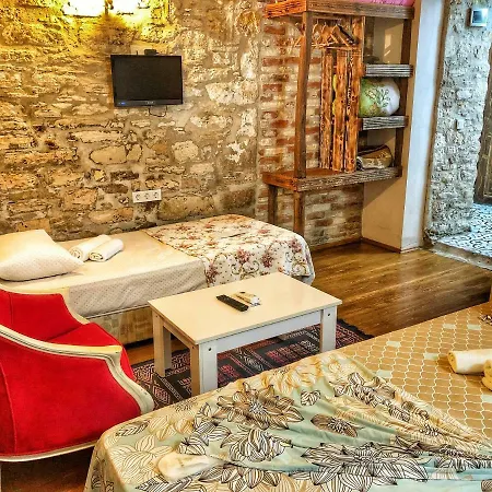 Otel Stone&wood House
